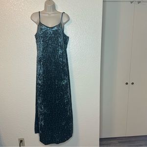 Zamong Floral Velvet Maxi Dress